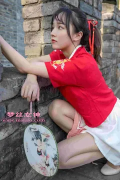 [MSLASS梦丝女神] 2019.05.02 玥玥 长城古风少女 [98P600MB] 预览图
