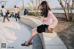 袜涩写真 VOL.031 伟伟黑色小短裙[30P／615MB] 预览图