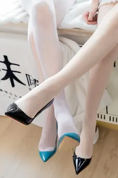 [BoBoSocks袜啵啵]NO.666 小甜豆甜甜圈-高跟鞋、薄白丝、薄肉丝[171P+1V／9.02GB] 预览图