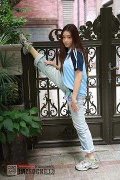 [MZSOCK]爱美足 NO.373 雨萌[89P+1V／2.22GB] 预览图