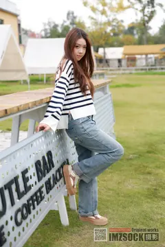 [MZSOCK]爱美足 NO.374 雨萌[123P+1V／2.28GB] 预览图