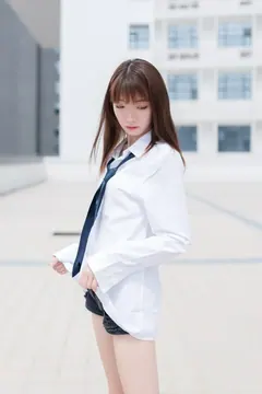 VOL.432 男友的白衬衫[47P／236MB]