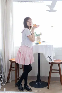 [BoBoSocks袜啵啵]NO.671 小甜豆-皮鞋、厚白丝、厚黑丝、jk制服[150P+1V／4.93GB] 预览图