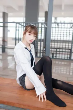 VOL.431 热裤女孩[49P／206MB] 预览图