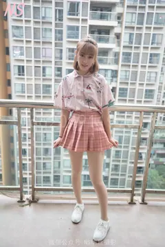 [纳丝摄影]0168 琴子 来我家里啦 丝袜好特殊的[117P+1V／2.12GB] 预览图