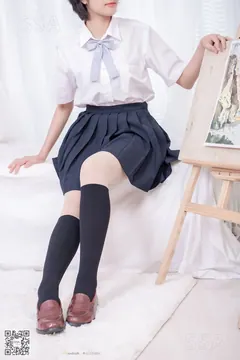 [SSA丝社]超清写真 NO.181 小佩 酒窝少女JK制服肉丝黑袜穿搭示范[135P／1.44GB] 预览图