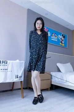 [BoBoSocks袜啵啵]积分限定作品 NO.047 奶油-皮鞋、厚肉丝、老头乐挠脚 [143P+1V／6.67GB] 预览图