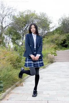 物恋传媒 NO.2762 茯苓-皮鞋、厚肉丝、黑灰大腿棉袜、jk制服[256P+1V／7.59GB] 预览图