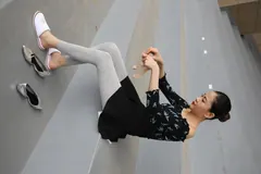 大西瓜爱牙膏-早期作品-Z3-6 空姐灰丝 [套图+视频] 预览图