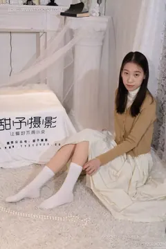 甜予摄影 NO.013 帆帆-平底鞋、白棉袜、裸足[130P/2V/9.91GB] 预览图