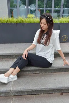 袜觅社 NO.020 漫渝[97P/1V/10.0GB] 预览图