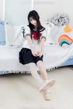 [BoBoSocks袜啵啵]积分限定作品 NO.040 甜甜圈–皮鞋、薄白丝、挑鞋、jk至服[142P/1V/5.37GB] 预览图