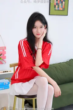 绮梦摄影 2026.07.17 NO.690 小艺 珍藏无修无水印版[420P/2V/16.2GB] 预览图