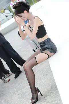 街拍车展 精选街拍作品 NO.7274 纤细黑丝长腿[337P/283MB] 预览图