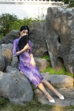 [尤蜜丝]穿搭写真 NO.142[26P／261MB] 预览图