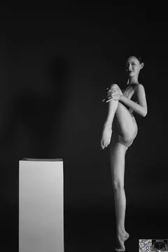 [GALLI嘉丽]132舞蹈生日记  POPPY [34P/242MB] 预览图