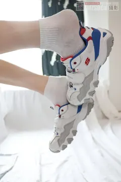 [MZSOCK]爱美足 NO.095 莹莹[110P+1V／1.52GB] 预览图