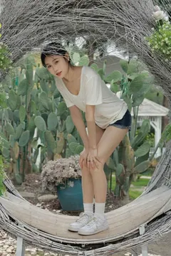 [MZSOCK]爱美足 NO.285 妍妍[96P+1V／1.55GB] 预览图