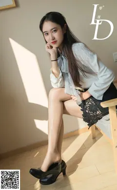 [零度摄影] VOL.27 一含de美腿玉足 [51P/185MB] 预览图