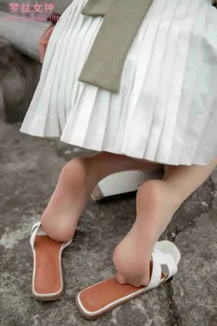 [MSLASS梦丝女神] 2019.06.20 柳儿 侧颜太美的小姐姐 [77P1V1.01G] 预览图