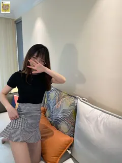 ISS系列 017 罗莉婷 脱丝 [90P/1V/770MB] 预览图