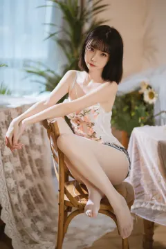 许岚 - 纯欲牛仔短裤 [40P/555MB] 预览图