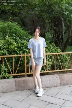 甜予摄影 甜予摄影 NO.259 小俏-运动鞋、淡黄色棉袜、裸足[139P 2V 7.80GB] 预览图