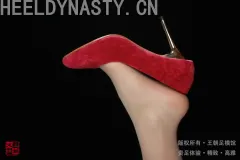 王朝贵足 [王朝贵足]0017 室内套图 可儿粉色可爱兔女郎红色高跟薄丝系列C[29P 10MB] 预览图