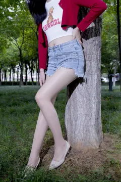 [SiHua丝话]SH129 子琦 公园长腿活力少女[43P／96MB]