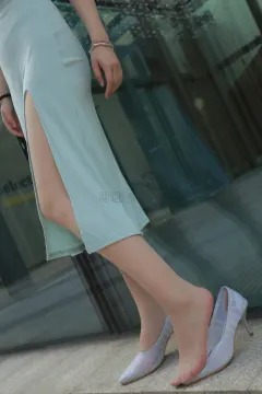 [SiHua]丝话 No.146 露露 户外游玩脱鞋 [49P-50MB] 预览图