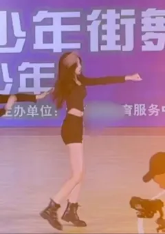 脚模面试脸足同框套路系列-016-18号-175 102 39高颜值 舞蹈校花撅屁股[43P3V68MB] 预览图