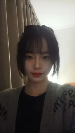 脚模面试脸足同框套路系列-039-164 44 37 小姐姐[9P1V29MB] 预览图