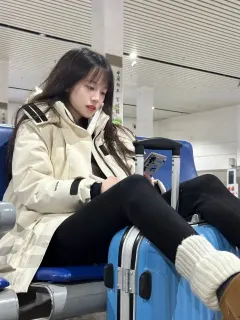 脚模面试脸足同框套路系列-039-164 44 37 小姐姐[9P1V29MB] 预览图