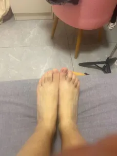 脚模面试脸足同框套路系列-051-171 102 39 骚脚听话[8P2V7MB] 预览图