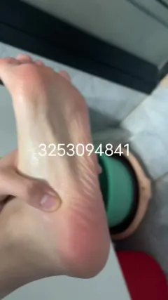 脚模面试脸足同框套路系列-233[10V312M] 预览图