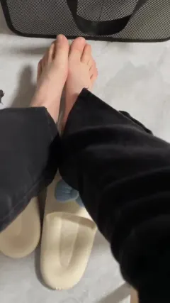 脚模面试脸足同框套路系列-262[5V60M] 预览图