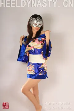 王朝贵足 [王朝贵足]0036 室内套图 宣萱东瀛风情日式蓝色和服肉色丝袜系列C[30P 15MB] 预览图
