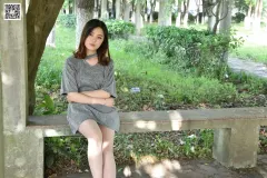 大生模拍 No.016 欣欣-可爱少女和丝袜 [97P417MB] 预览图