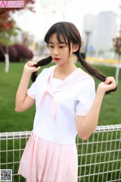 NO124 地铁少女白丝袜肉色丝袜 预览图