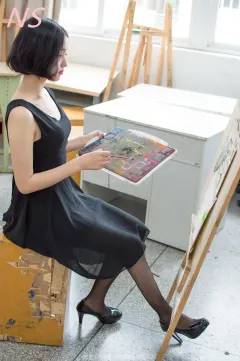 纳丝摄影 NO186 柔惠 画室的丝袜玉足 [61P-113MB] 预览图