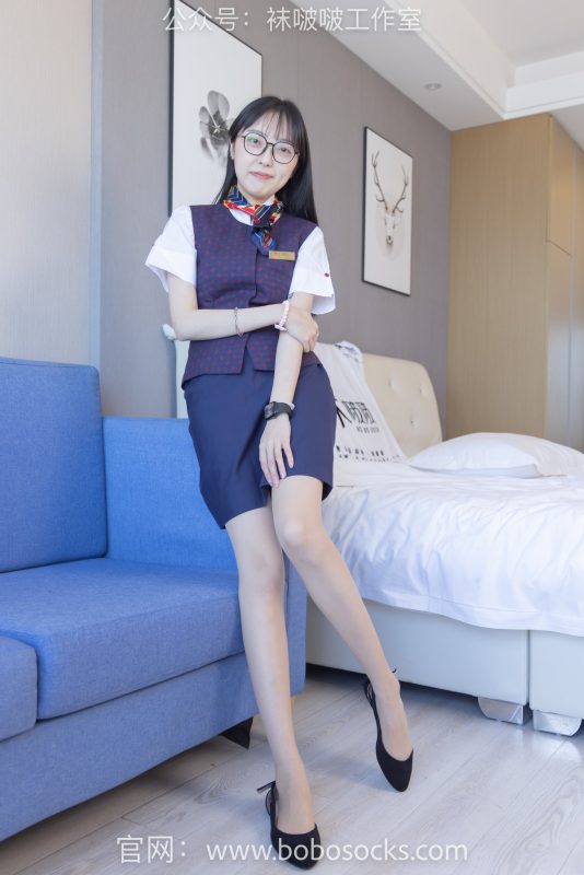 [BoBoSocks袜啵啵]NO.115 稚予-平底鞋、肉丝、空姐至服[136P/1V/5.39GB]-图宝宝