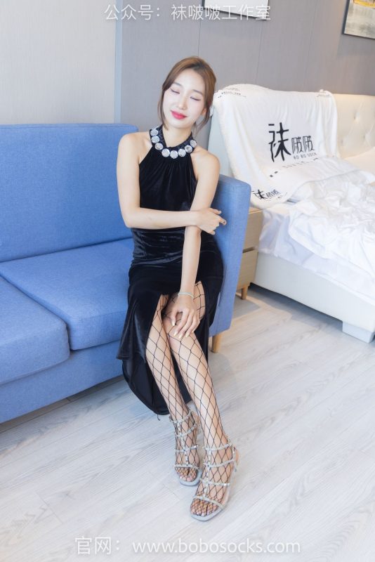 [BoBoSocks袜啵啵]NO.113 果果-高跟鞋、黑色往袜[141P/1V/5.67GB]-图宝宝