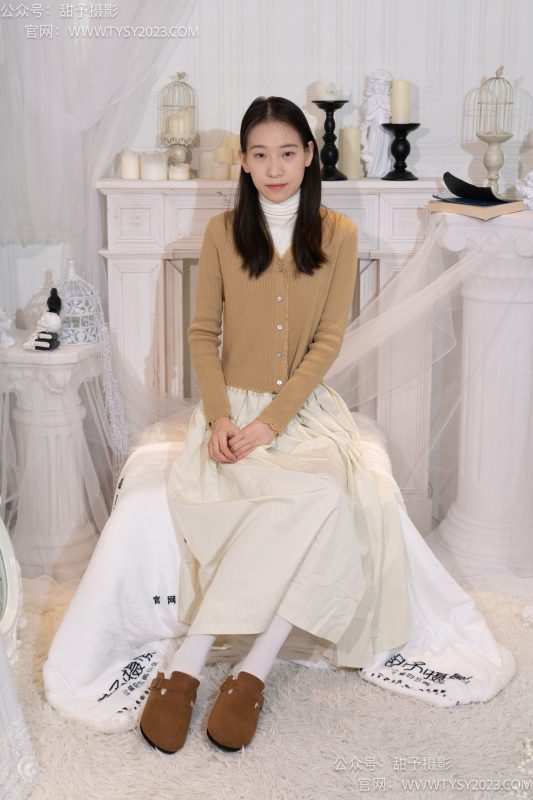 甜予摄影 NO.013 帆帆-平底鞋、白棉袜、裸足[130P/2V/9.91GB]-图宝宝