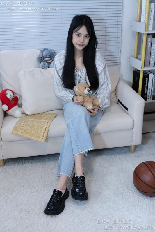 甜予摄影 NO.028 胡桃-皮鞋、白棉袜、裸足[124P/2V/10.0GB]-图宝宝