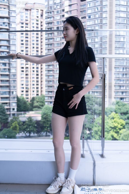 甜予摄影 NO.052 思思-板鞋、白棉袜、肉丝[128P/2V/9.58GB]-图宝宝