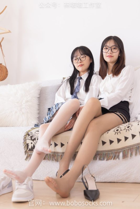 [BoBoSocks袜啵啵]NO.124 小甜豆稚予-板鞋、高跟鞋、黑皮鞋、白丝[207P/1V/7.68GB]-图宝宝