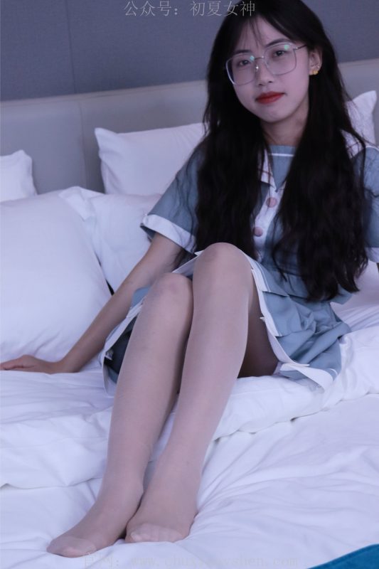 初夏女神 NO.008 雪糕 浅蓝色JK裙搭配小白鞋[135P/1V/4.29GB]-图宝宝