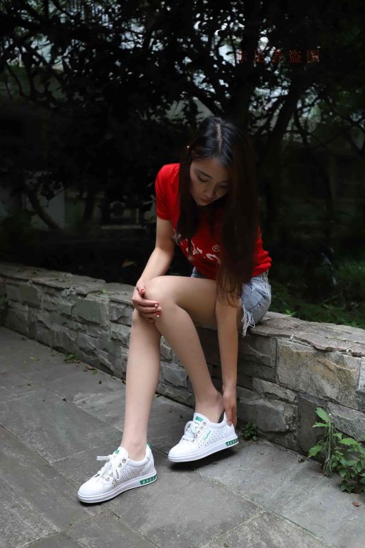 大西瓜爱牙膏-2018 6月活动 模特1（一） 长丝+船袜(两套） [套图+视频]-图宝宝