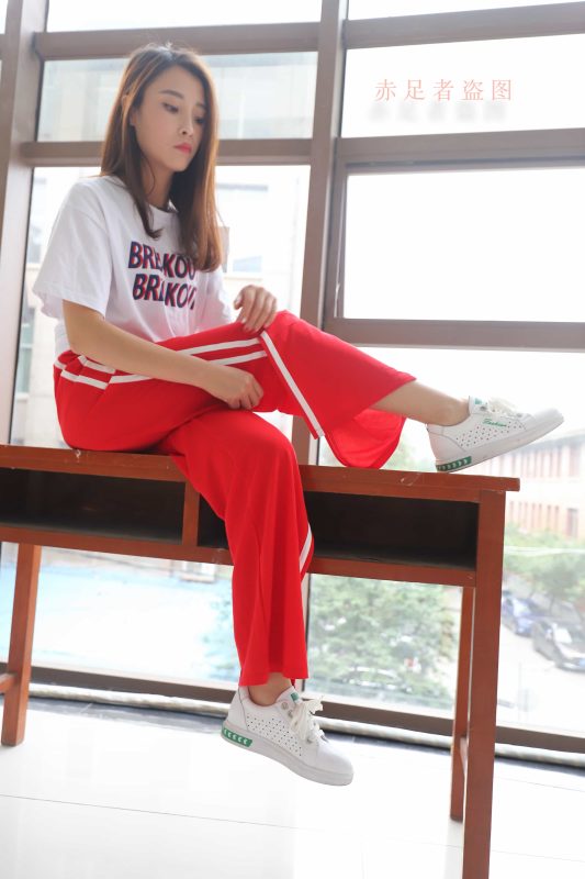 大西瓜爱牙膏-2018 6月活动 模特1（一） 纯船袜-图宝宝