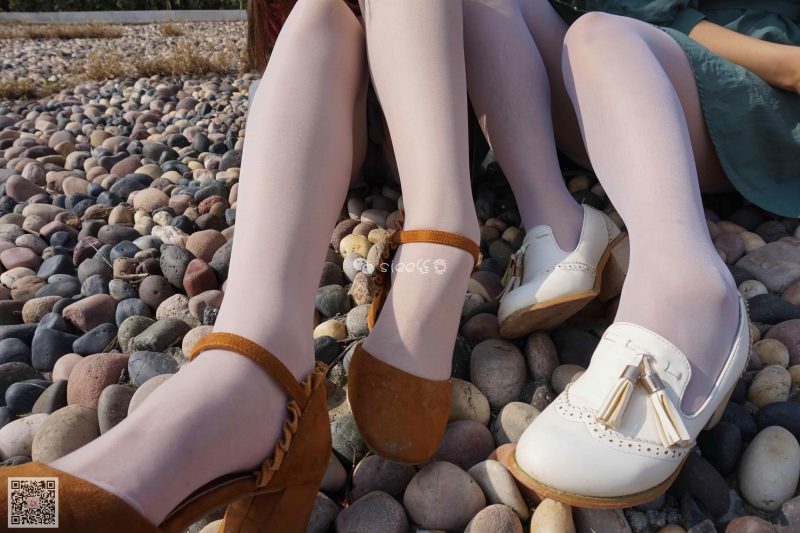 [SIEE丝意] No.004 鱼鱼&茹茹 湖边玩丝 [99P/193MB]-图宝宝